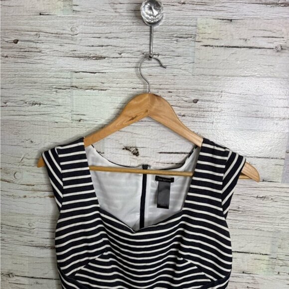 Ann Taylor Black and White Sleeveless Sheath Dress size 4 - Picture 3 of 7